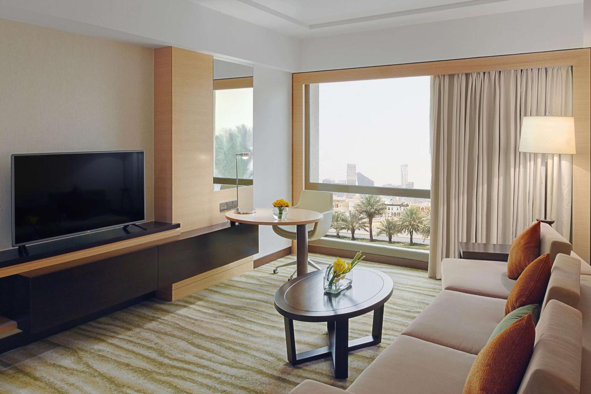 Doubletree By Hilton - Al Muroj Business Gate