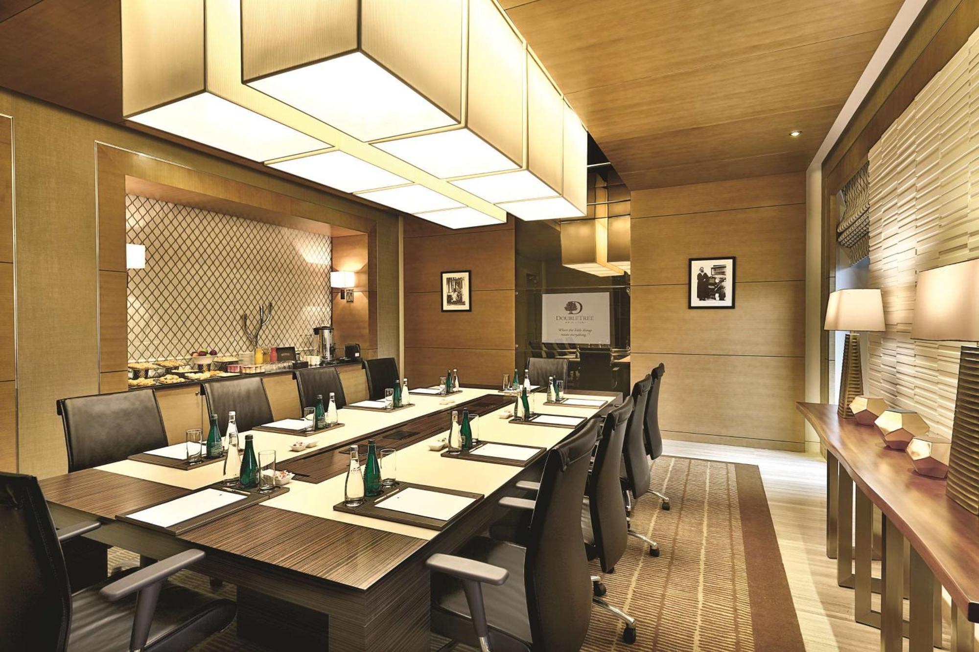 Doubletree By Hilton - Al Muroj Business Gate 3*