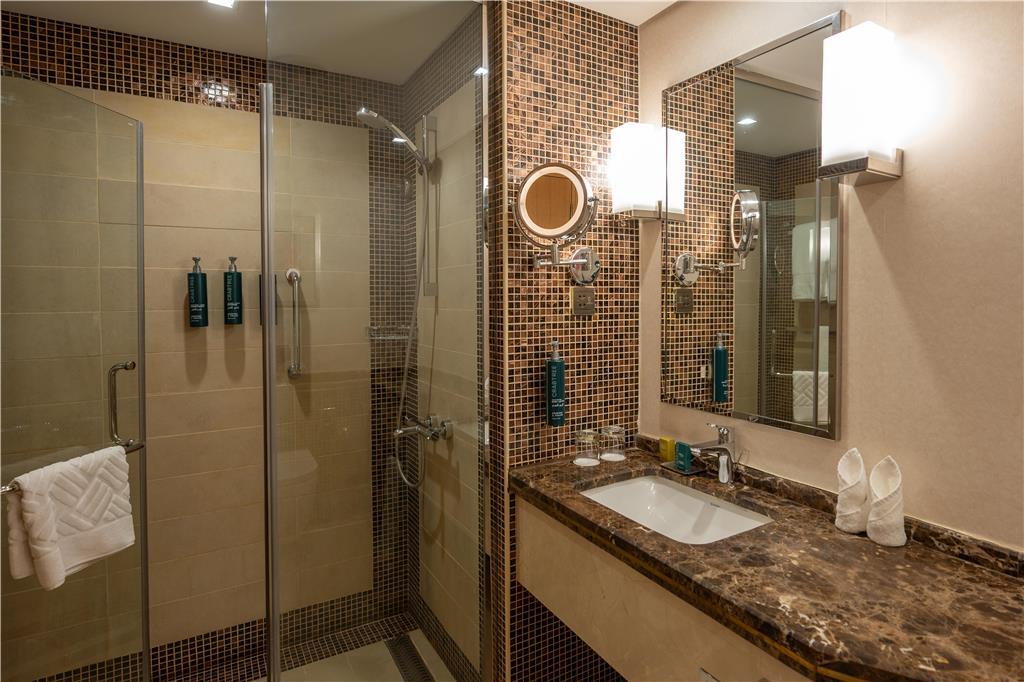 Hotel Doubletree By Hilton - Al Muroj Business Gate