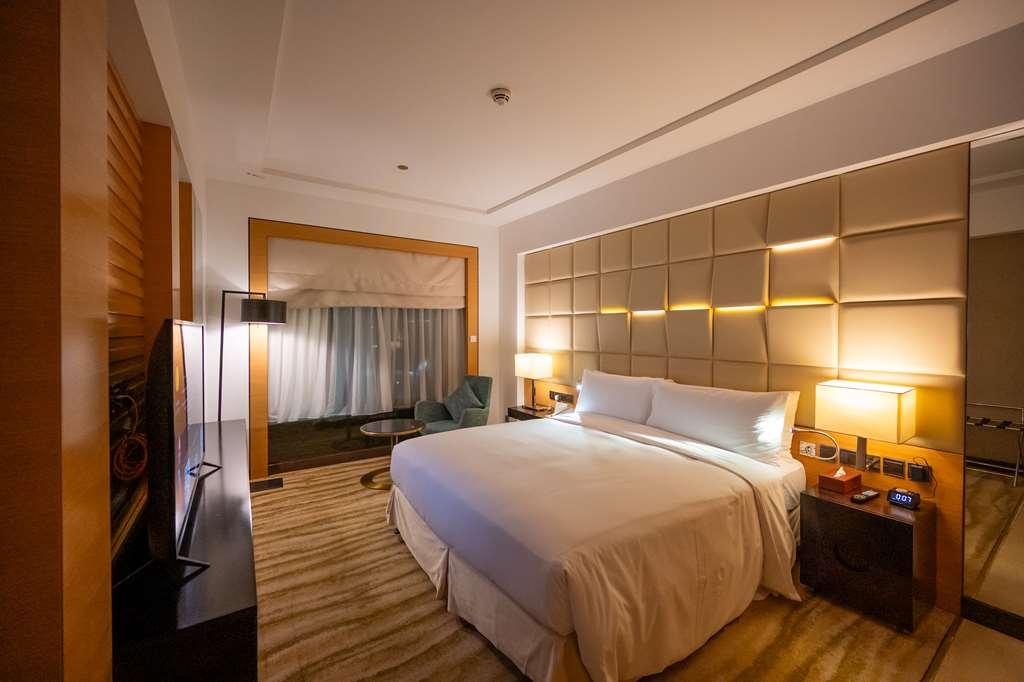 Hotel Doubletree By Hilton - Al Muroj Business Gate