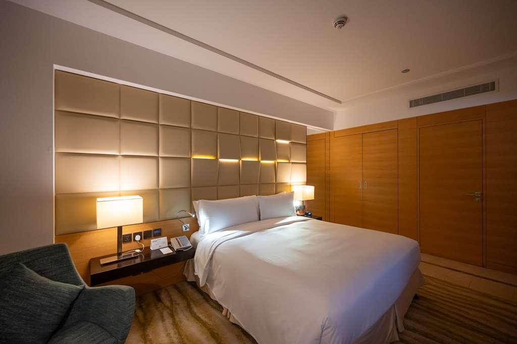 Doubletree By Hilton - Al Muroj Business Gate Hotel 3*